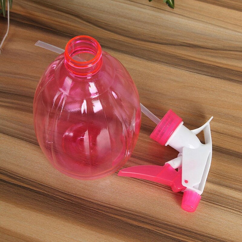 1/2 PCS Бутално издърпваща се пръскачка Чайник за поливане Ръчно издърпване Бутилка за напитки Разпръсквателна глава Чайник за поливане на цветя