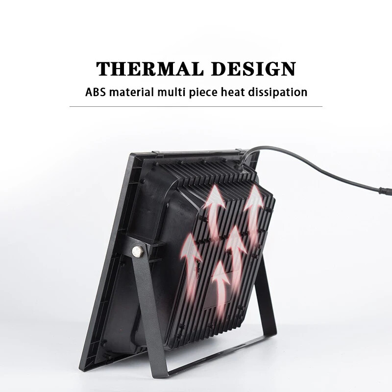 LED слънчева лампа с дистанционно управление 50W 100W 200W 300W 500W Външна водоустойчива IP67 улична лампа в задния двор Външна слънчева лампа