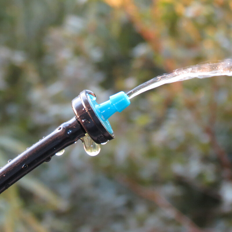 Variety Style Vrt Navodnjavanje kapanjem Kapalica Emiter s fiksnim protokom i kompenzacijom tlaka 1/4'' prskalica za zalijevanje Refrakcijska mlaznica