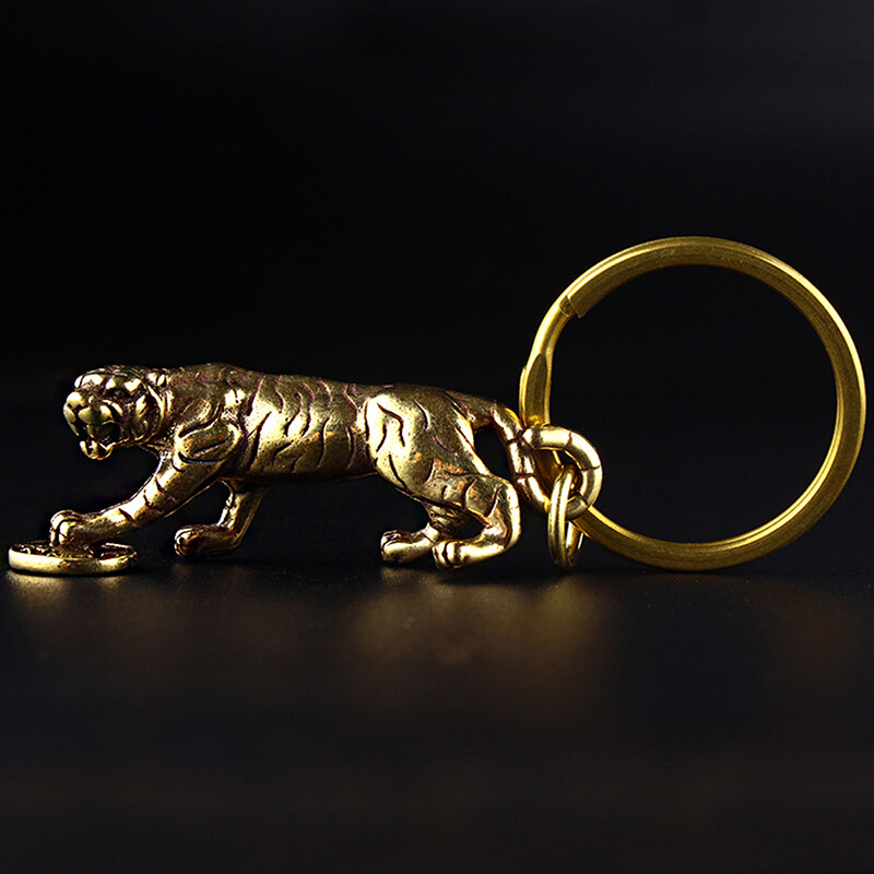 1kom Tigar Mali ukrasi Retro mesing Kineski horoskop Kip životinja Tigar Figurice Privjesci za ključeve Privjesci Antikni dekor za dom