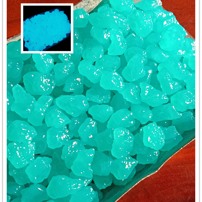 50db világító szimulált fluoreszkáló sziklakert dekorációs kavics sétányhoz, növényekhez és palackdíszekhez