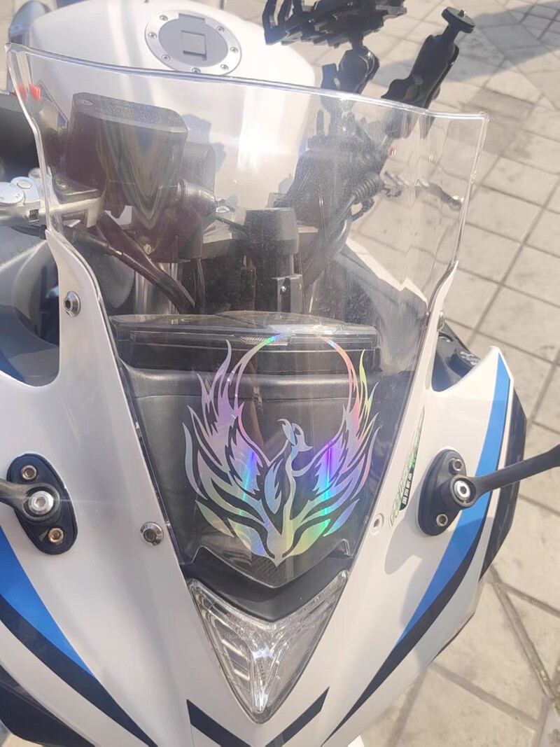Alkalmas Fire Phoenix elektromos motorkerékpárhoz, kreatív karosszériaüveg dekoratív matricákkal, amelyek megakadályozzák a karcolásokat kb.