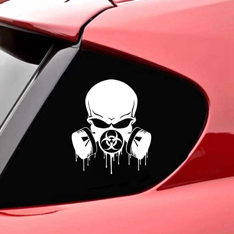 CS31192# Vágott vinil matrica koponya a légzőkészülékben Autómatrica Vízálló autódíszek az autó karosszéria lökhárítójának hátsó ablakán
