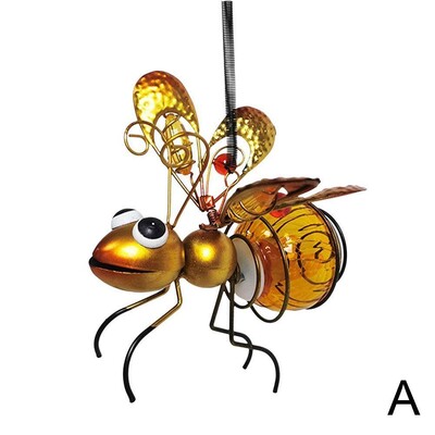 Saules dzelzs kukaiņu statuja ar LED Fairy Light āra ūdensnecaurlaidīgu piekārtu koka ornamentu žogam pagalma pagalma dārza mākslas dekoram