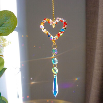 Crystal Suncatcher piekaramās stikla prizmas logu pagalma dārza dekorēšanai Gaismas saules ķērēja istabas varavīksnes Atrapasol kulonu dekors