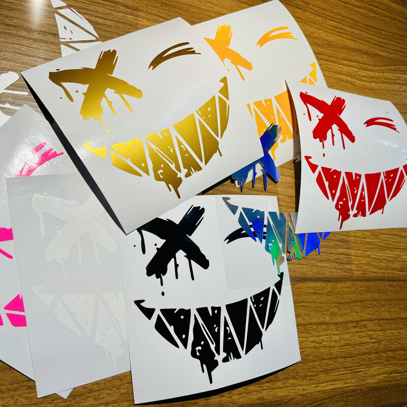 Smiley kreatív kisteherautó ablaküveg autó terepjáró karosszéria texturált motorkerékpár módosított dekoratív vízálló vinil matrica