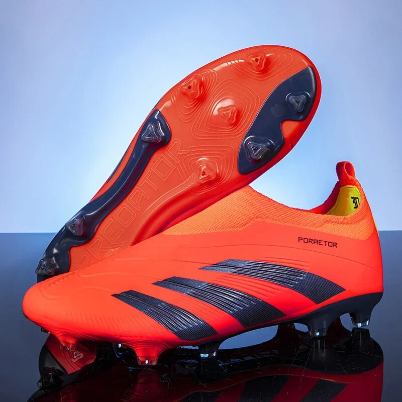 Férfi Professzionális könnyű csúszásmentes focicipők Puha TF/FG focicipők Csipszek Fű edzőcipők Kültéri sportcipők