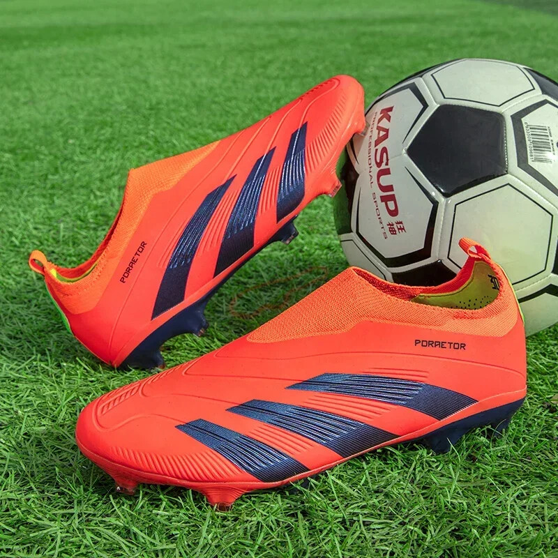 Férfi Professzionális könnyű csúszásmentes focicipők Puha TF/FG focicipők Csipszek Fű edzőcipők Kültéri sportcipők