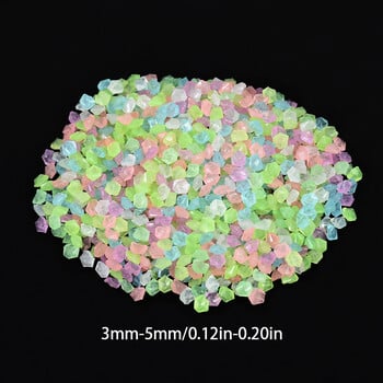 100Pcs 3-5mm Φωτεινές πέτρες άμμου λάμπουν σε σκούρα βότσαλα Πέτρα Εξωτερική αυλή μονοπάτι γκαζόν Διακόσμηση κήπου σπιτιού Διακόσμηση ενυδρείου δεξαμενής ψαριών