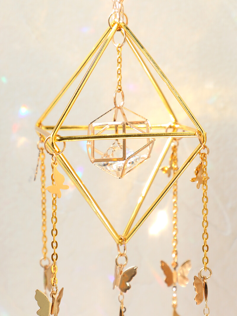 Saules ķērējs pie sienas tauriņš kristāla vēja zvans prizma varavīksnes izgatavotājs gaismas ķērējs automašīnu rotājumi āra dārza dekorēšanai