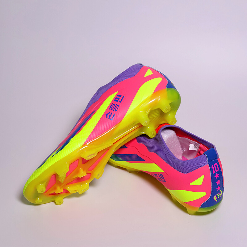 M0.2410 Csipke nélkül Férfi focicipő edzés csúszásmentes gyep foci kapcsok TF/FG futballcipők Chuteira Campo 35-45 férfi számára