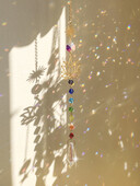 Golden Lotus Suncatcher vitrāžas kristāla saules ķērējs āra dekors prizmas čakras varavīksnes veidotājs dārza piekārtie dekori