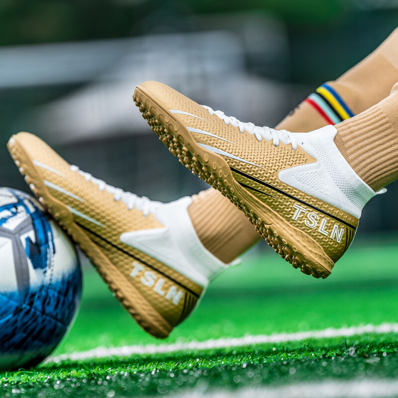 Unisex-Cleats futbola apavi lielam zēnam Fg/ag Futbola apavi ar augstu smailēm jaunatnes profesionāliem treniņiem ar zālienu iekštelpu potītei