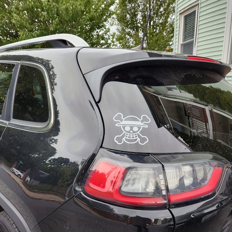 1PC Anime slamnati šešir Gusarski JDM Auto naljepnice za Auto prozore Branik Bočna karoserija Prtljažnik Vodootporne vinilne naljepnice Dekoracija motocikla