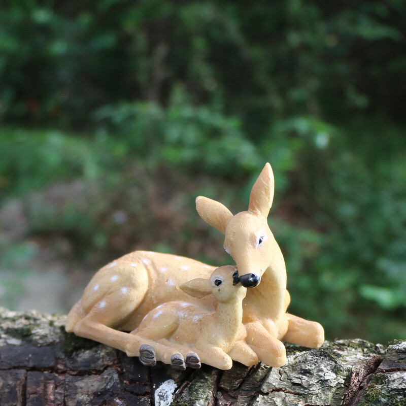 1 gab. Brieža statujas figūriņas pagalma statujas dārza rotājumi iekštelpu un āra pagalma dzīvnieku dekorēšanai Mini dzeltenbrūna Personība Maza