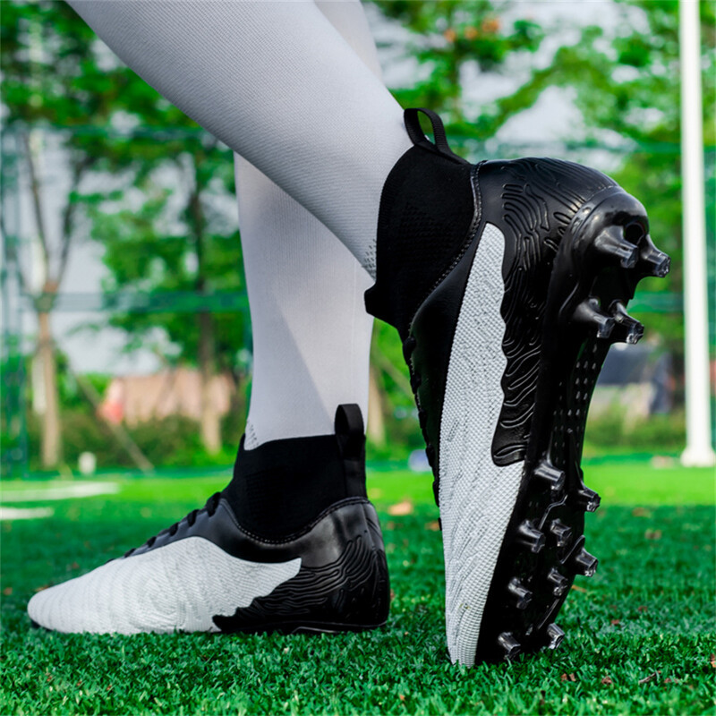 Vīriešu vieglie futbola zābaki ar augstu augšdaļu FG futbola apavi Bērnu pretslīdes futbola apavi āra treniņiem futbola apavi, kedas