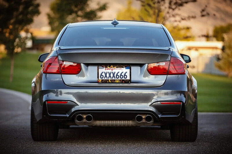 Σετ 2 διακοσμητικό κάλυμμα πλαισίου πινακίδας κυκλοφορίας για φορτηγό αυτοκινήτου SUV Celestial Sun Moon and Stars 12x6 In Plate Call