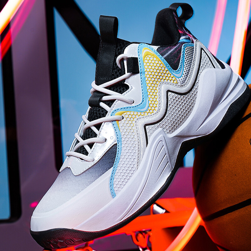 Basketbola apavi Vīriešu Vasaras Ērti Moderni Sporta Apavi Elpojoši Augstums Palielinoši Ikdienas pastaigu apavi vīriešiem