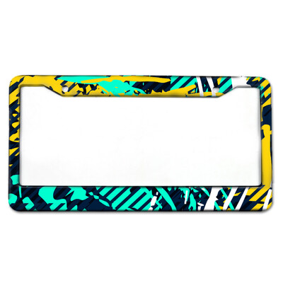 Šaunus kamufliažinis lenktyninis automobilis su akinančiomis spalvomis aliuminio lydinio automobilio valstybinio numerio rėmas Amerikietiško standarto valstybinio numerio rėmelis lic