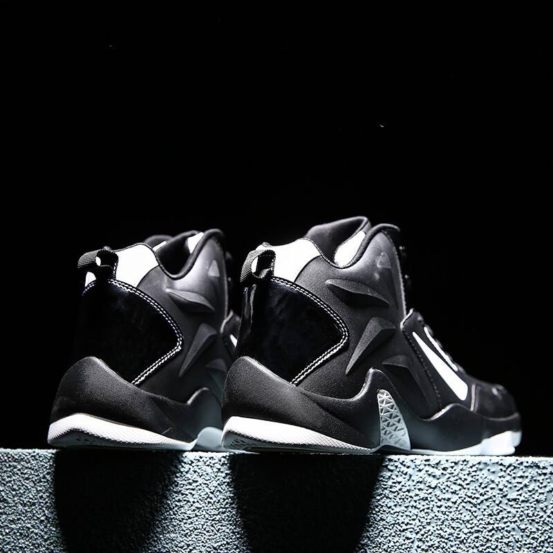 Muške košarkaške tenisice Prigušujuće tenisice Visoke prozračne tenisice za atletsku košaru Kožne ženske sportske cipele velikih veličina