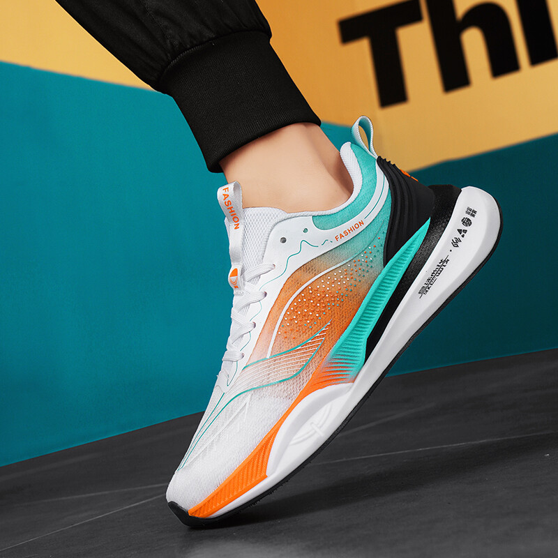 Παπούτσια για τρέξιμο που λάμπουν στο σκοτάδι Με περιστρεφόμενη πόρπη, αγωνιστική πλάκα άνθρακα, ιπτάμενο ηλεκτρικό σοκ που απορροφά ελατήρια