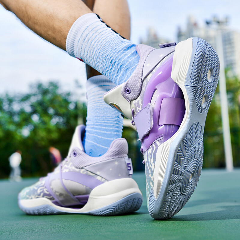 2024 Νέα καλοκαιρινή τάση για μαθητικά ελαφριά παπούτσια προπόνησης μπάσκετ σε υπαίθριο γήπεδο παιχνίδι ενάντια σε επαγγελματικά αθλητικά παπούτσια