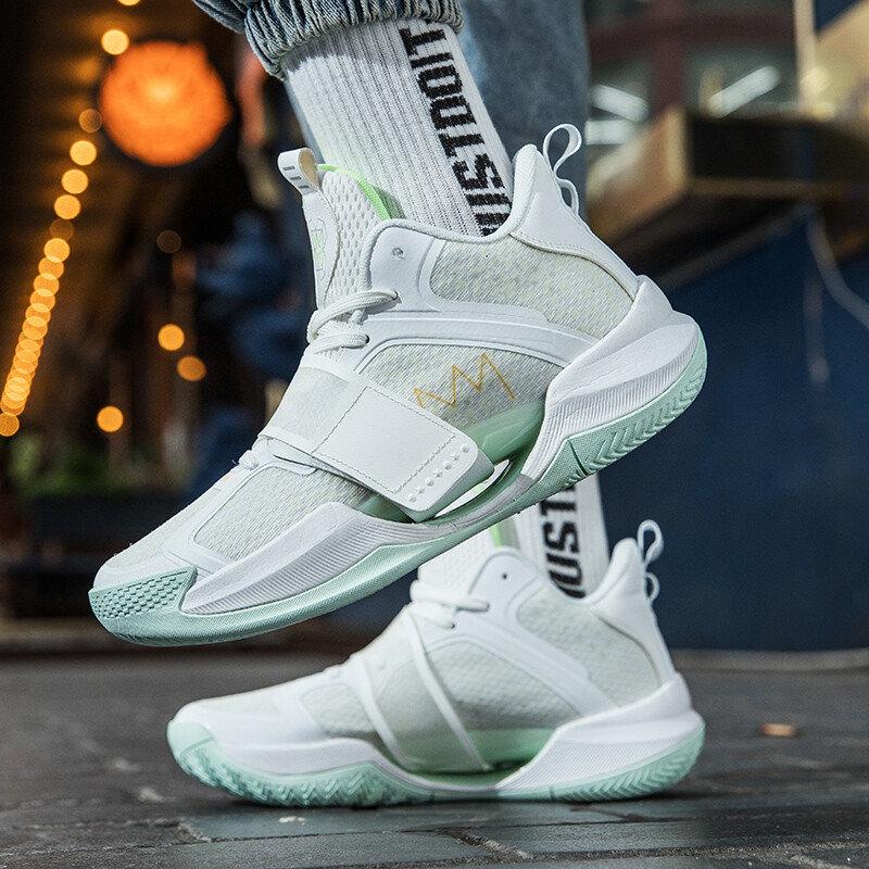 Vīriešu basketbola apavi bērniem sievietēm augstas kvalitātes atstarojoši groza zābaki Zīmola dizaina kedas Oriģināls treniņu sporta apavi vīriešiem