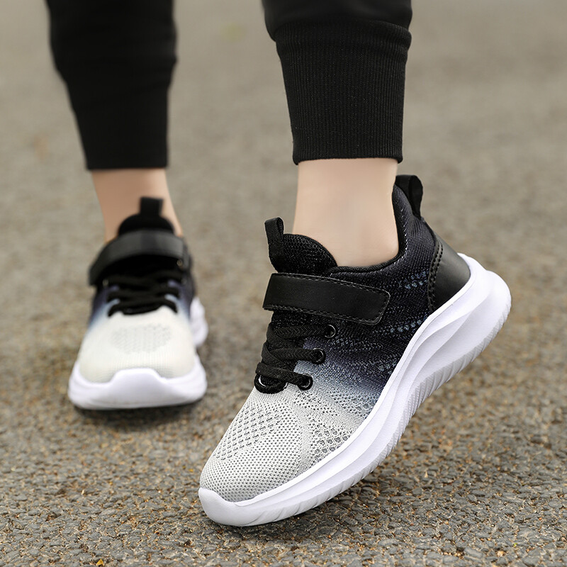 Αθλητικά παπούτσια με ιπτάμενα υφαντά για αγόρια που αναπνέουν από πλέγμα