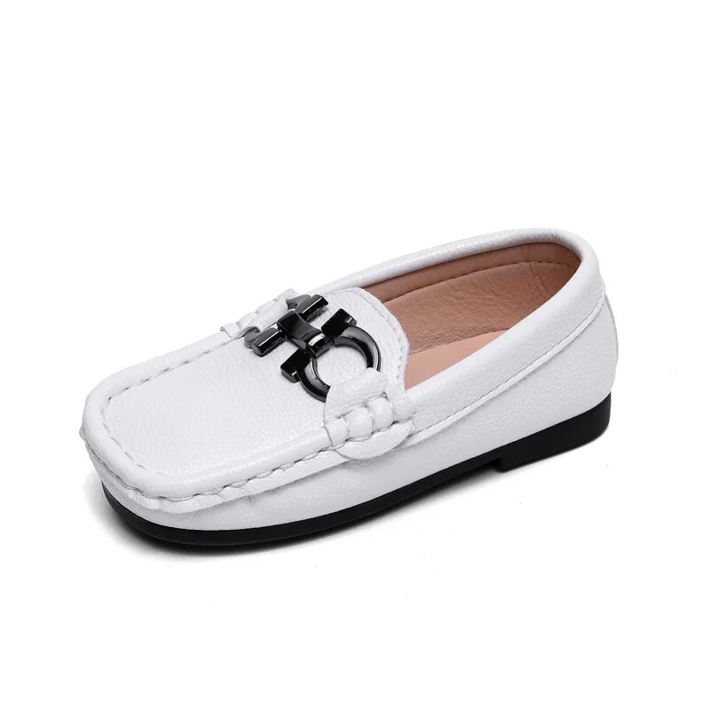 Poistele Loafers Lastele vabaaja tossud Slip-on tossud väikelastele Poistele Lastele Nahkjalatsid Metallist ketid Mokassiin Pidulik vabaaja Pehme