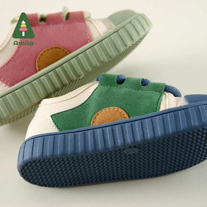 Amila Dječje cipele 2023. Novo proljeće ljeto Hot Sale modne dječje cipele koje nose mekane lagane ležerne prozračne cipele za djevojčice i dječake
