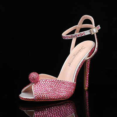 Modes augstas kvalitātes kāzu apavi sievietēm, pērles, kniedes Luksusa peep toe, balti augsti papēži, sprādzes dizainers, sievietes sandales 43 Zapatos