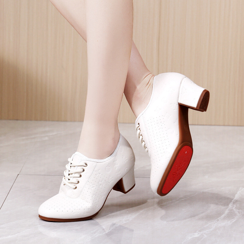 Sievietes īstas ādas latīņu deju apavi Kvadrātveida sporta apavi ar mīkstu zoli Deju Mujer kedas Elpojošas balles kurpes