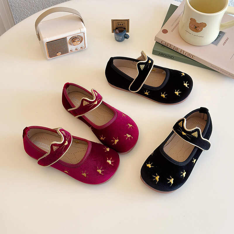 Meiteņu princeses apavi samta kaķu izšuvumi Jauki bērniem plakani apavi Vīns sarkans melns elastīgs apaļš purngals Pavasara bērnu apavi 23-34