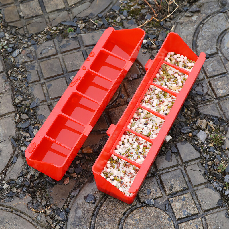 Paukščių lesyklėlė Papūgos kabantis vandens dubuo paukštiams ant žemės lesyklėlė papūgų lesyklėlė naminių gyvūnėlių narvelio maisto talpa Paukščių reikmenys