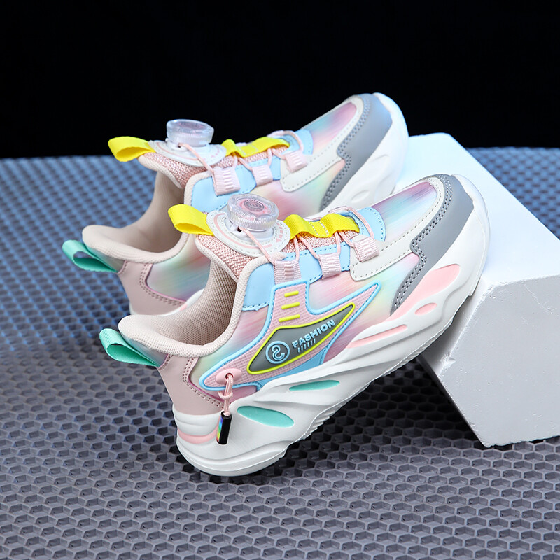 Novi dolazak Zimske dječje tenisice za trčanje Neklizajuće za dječake Djevojčice Marka kožne udobne dječje modne tenisice otporne na habanje