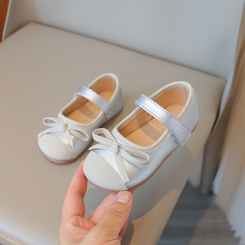 Δερμάτινα παπούτσια για μικρά κορίτσια 2024 Νέα παιδικά συνονθύλευμα Παπούτσια για περπάτημα Μόδα Ευέλικτα Παιδικά Flat Ρηχά Κορεάτικα