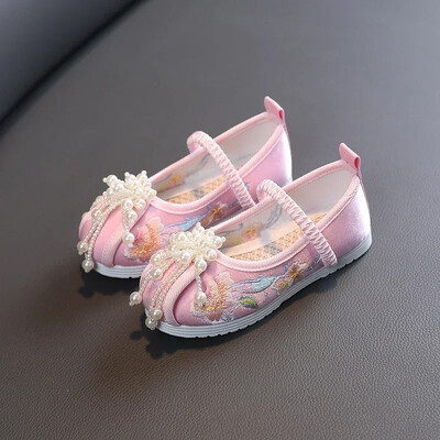 Ķīniešu sarkanais etniskais stils Hanfu meiteņu apavi Izšuvumi Pērļu apavi Tradicionālie bērnu auduma apavi Hanfu Ballet Flats izmērs 24-37