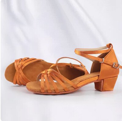 Mergaičių satininiai lotyniškų šokių batai žemakulniai pramoginių šokių batai suaugusiems, tango salsos batai, skirti pratyboms mažiems vaikams, lotyniškų šokių bateliai, pasirodymai