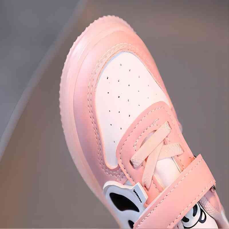 Bērnu LED apavi ar apgaismojumu 2024. gada pavasarī Jauni ādas sporta apavi zēniem, meitenēm, mazuļiem, mīksta zole, neslīdoši ikdienas galda apavi