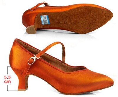 Šokių moteriški standartiniai batai Satininiai aukštakulniai moteriški pramoginių šokių batai su uždaru pirštu Modernūs Quickstep Foxtrot Waltz šokių batai