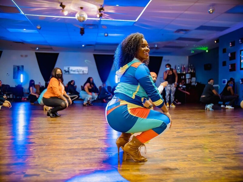 Sieviešu modes ballīte brīvā dabā Seksīgi stileti Augstpapēžu čības Latīņamerikas sieviešu latīņu deju papēži Zābaki kurpes 2020 Ballroom