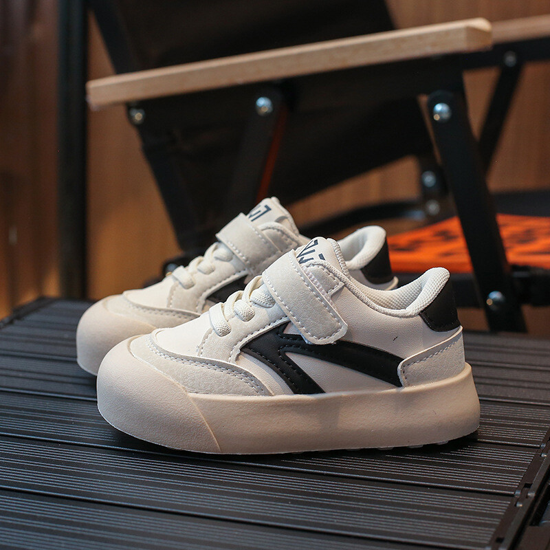 Χαμηλή κορυφή Παιδικά παπούτσια τένις Hot έκπτωση Flat Heel Παιδικά αθλητικά παπούτσια για αγόρια κορίτσια Casual παπούτσια Πλατφόρμα Μαλακό κάτω μέρος Σχολικά παπούτσια H02252