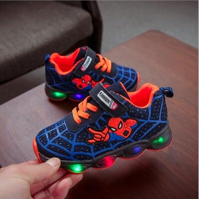 Hot Spiderman Kids Boys Sporta kedas Bērniem Kvēlojoši bērnu apavi Chaussure Zīdaiņu meiteņu apavi ar LED gaismu Izmērs 21-30