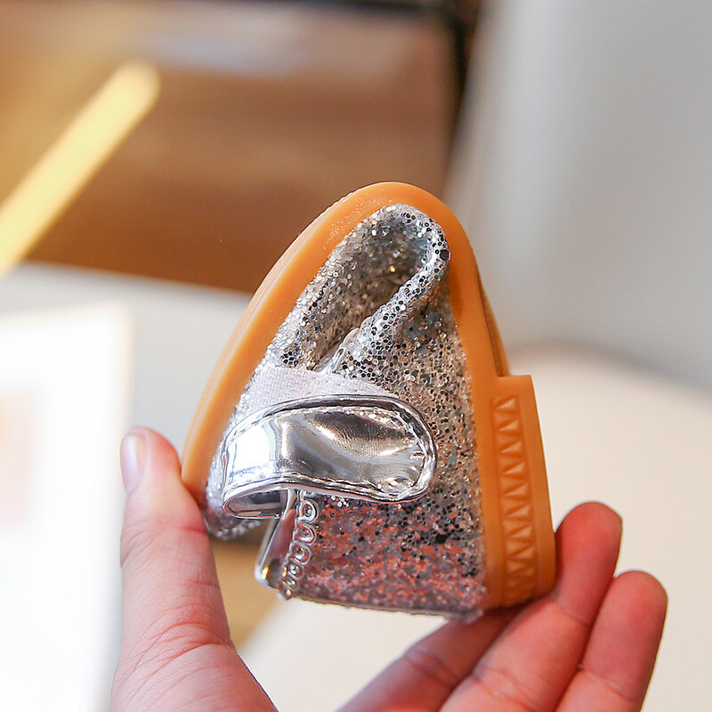 Cipele za princeze za djevojčice Svjetlucavi okrugli prsti Proljetne luksuzne dječje ravne cipele za zabave Jednobojne moderne plitke dječje cipele s kukom