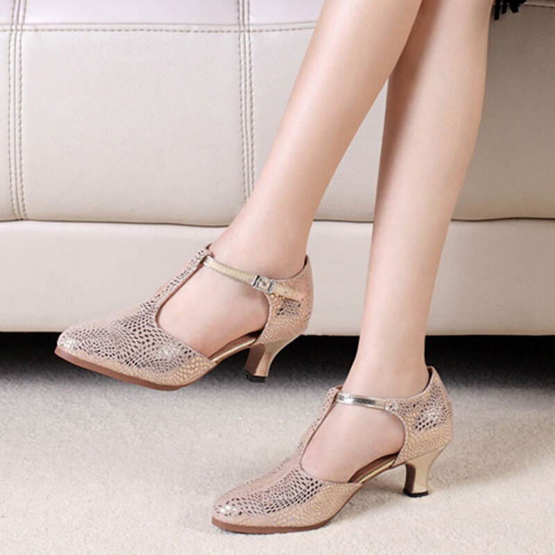 Latīņu deju apavi Sieviešu salsas tango balles ballītes deju apavi Ādas zelta meiteņu augstpapēžu kurpes ar slēgtu purngalu Džeza kedas