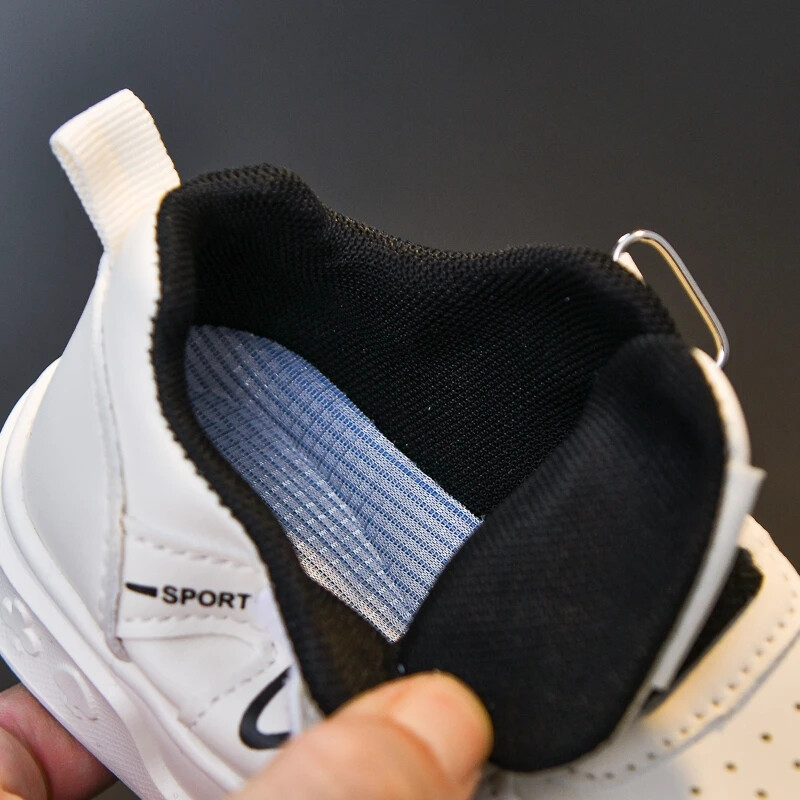 Bērnu kedas zēniem pavasaris rudens cēloņsakarība bērniem skriešanas pastaigu apavi Mode daudzpusīgi meiteņu tenisa apavi ar mīkstu zoli I01122