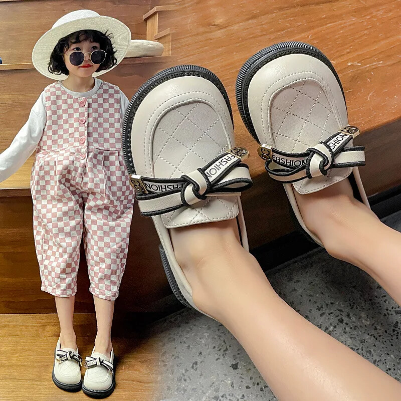 2024. gada bērnu ādas apavi meitenēm, pavasaris rudens jaunais modes AK stils, mīksta, bieza zole, ērtas princešu kāzu kleitas kurpes