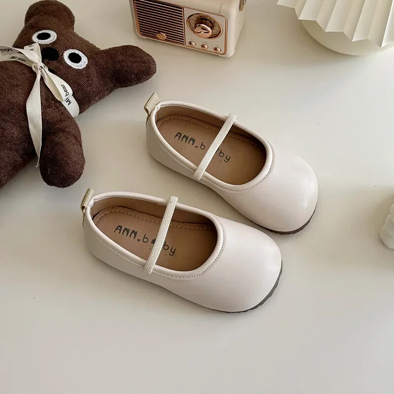 2024 m. rudens Nauji vaikiški odiniai batai mergaitėms Madingi korėjietiško stiliaus minkšta apačia, vienspalviai kasdieniai, universalūs, elegantiški plokščiapadžiai