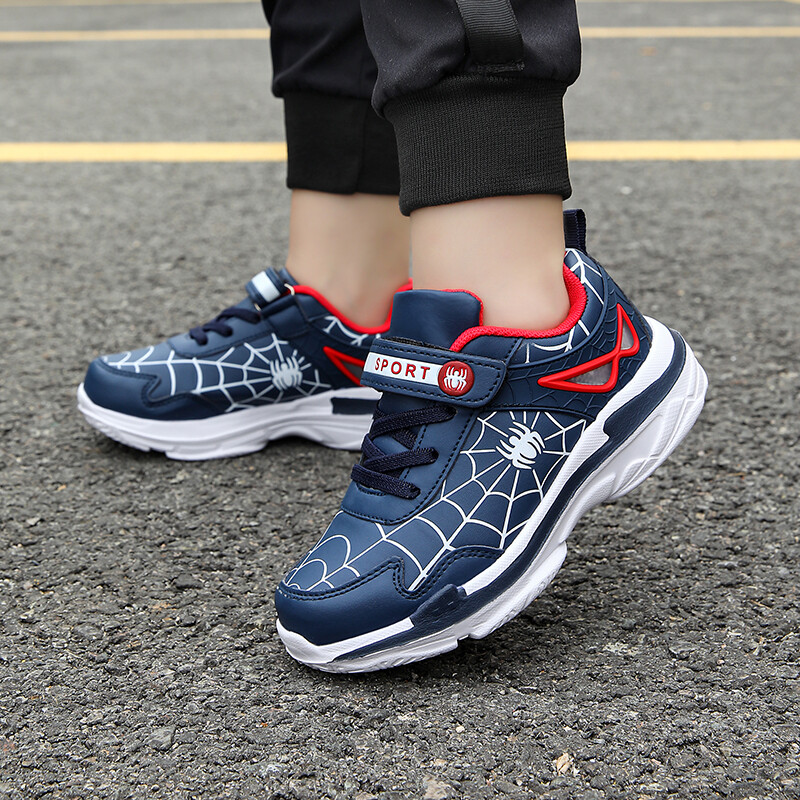 Brändi lastele Cartoon Spider tossud poistele Mugavad spordijalatsid välitingimustes libisemiskindlad tennised Kerged vabaaja jooksujalatsid