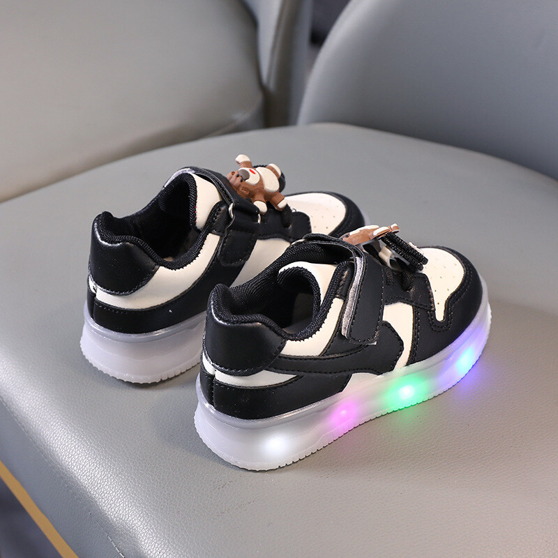 LED Cipők Disney Stellalou Sportcipők Gyerekek Alkalmi Cipők Pókember Cipők Gyerekek Világító Cipők Spiderman Teniszcipők